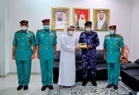 Maj. Gen. Al Shamsi honours director of Sharjah Driving Institute